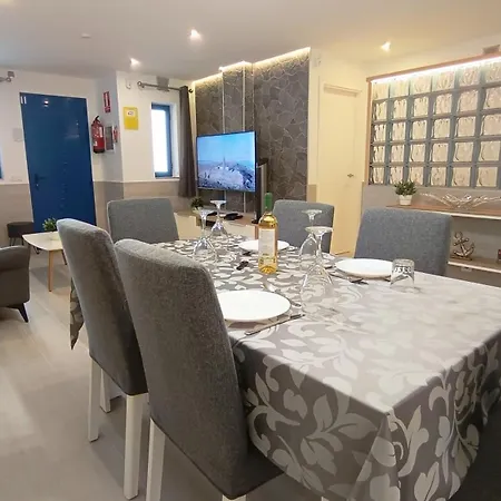 Holiday City Apartment *